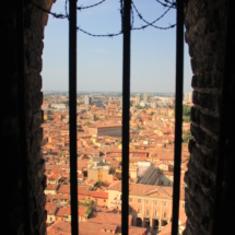 Bologna İki Kule